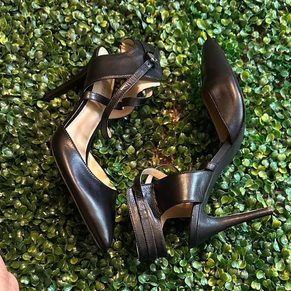 Nine West Black Strappy Heels - Picture 3 of 3